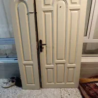 درب دو لنگه|مصالح و تجهیزات ساختمان|میانه, |دیوار