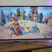 تلویزیون سه بعدی همراه با اندروید باکس