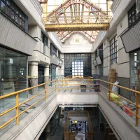 همکار خدماتی