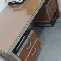 میز کار چوبی
