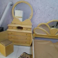 تختخواب دونفره همراه دراور وپاتختی کارکرده|تخت و سرویس خواب|رشت, خمیران زاهدان|دیوار
