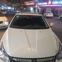 دانگ فنگ H30 کراس، مدل ۱۳۹۶