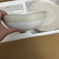 سرویس چینی ۱۲ نفره ایرانی کاملاً نو
