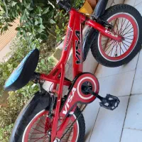 دوچرخه قرمزی