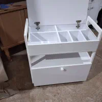 انواع میز ناخن وترولی