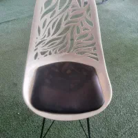 صندلی کافه‌ای