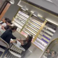 تخفیف ویژه آموزش کاشت ناخن و پدیکور وپارافین تراپی|خدمات آرایشگری و زیبایی|بروجرد, |دیوار