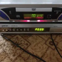 یک دونه دستگاه گیرنده کوری و 2تا دستگاه سی دی سونی