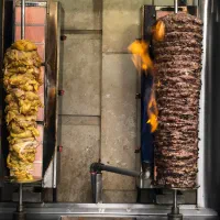 استخدام در دونر کباب