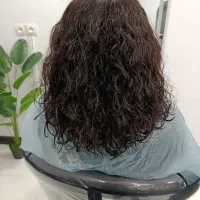 انجام کلیه خدمات آرایشی وپیرایشی زنان باتخفیف محرم