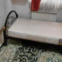 تخت فرفورژه|تخت و سرویس خواب|رشت, یخسازی|دیوار