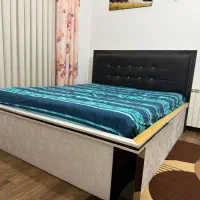 تخت دو نفره