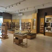 استخدام فروشنده