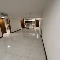 آپارتمان ۱۲۲ متری خ ملک سه خوابه