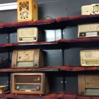 فروش کلی یه مغاذه عتیقه فروشی زیبا دراصفهان