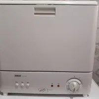 ماشین ظرفشویی زانوسی