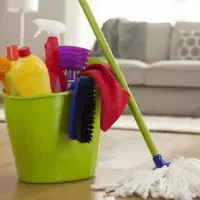 نظافتچی خانم