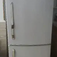 یخچال سفید کارکرده سالم