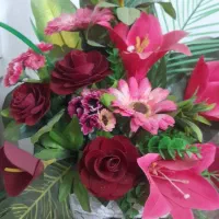 سبد گل مصنوعی