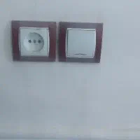 برق کشی ساختمان. برق کار رفع اتصالی