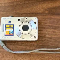 معاوضه یافروش دوربین سونی sony cyber-shot|دوربین عکاسی و فیلمبرداری|تهران, سید خندان (جلفا)|دیوار