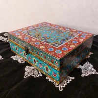 صندوقچه جواهرات و کارد و چنگال و قاشق