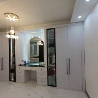 کابینت کمددیواری به صورت دستمزدی