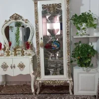 میزتلوزیون . آینه کنسول . بوفه . جاکفشی.۳مترکابینت