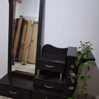 دراور به چهارتا کشو و آینه تمام قد
