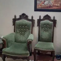 مبلمان استیل ۹نفره و دو عدد عسلی نو