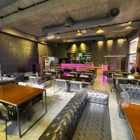 ۴۳۰متر/کافه رستوران برند فول امکانات باسابقه منطقه|اجارهٔ مغازه و غرفه|تهران, ظفر|دیوار