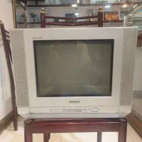 تلویزیون 14اینچ،با دستگاه دیجتال ولوازم جانبی.