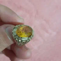 انگشتر یاقوت زرد... عقیق و سیترین هم دارم