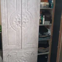 کمد جادار جالباسی سه کشو جادار با طبقه تمیز سالم|جاکفشی، کمد، دراور|کرج, شاهین‌ویلا|دیوار