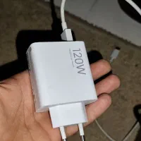 شارژر داخل اصلی شیائومی داخل کارتن گوشی