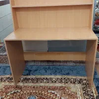 میز مطالعه نو