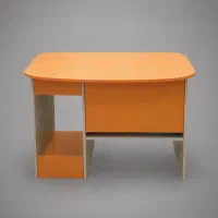 میز تحریر و کامپیوتر در حد نو