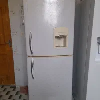 یخچال و فریزر فروزان