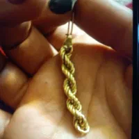 یه لنگه گوشواره گم کردم