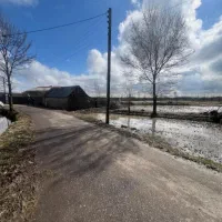 فروش کلنگی خشکبیجار  ۳ پروانه ساخت و سند تک برگ