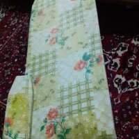 یک عدد میز،زیراتو،کاملا سالم