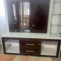 میز تلویزیون تمیز