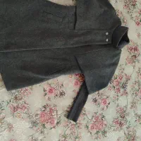 پالتو|لباس|قم, چهل درخت|دیوار