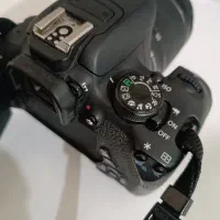 دوربین کنون 700d|دوربین عکاسی و فیلم‌برداری|شیراز, شهرک قمشه|دیوار