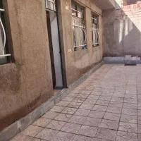 حیاط ویلایی واقع درسیس خ انقلاب کوی قدس|اجارهٔ خانه و ویلا|شبستر, |دیوار