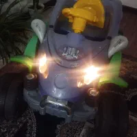 ماشین شارژی کاملا سالم بدون شکستگی