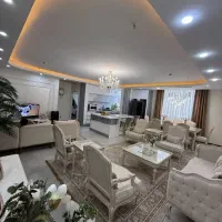 واحد ۹۵ متری / معلّم / فول امکانات