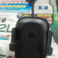 هولدر گوشی و تعدادی لوازم ماشین