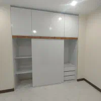 تولید کننده انواع کمد های دیواری ریلی و لولایی