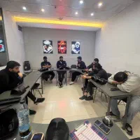 میز گرد|فروشگاه و مغازه|گلبهار, شهر جدید گلبهار|دیوار